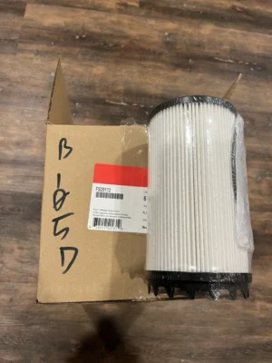 Fleetguard Genuine Fuel/Water Separator FS20172